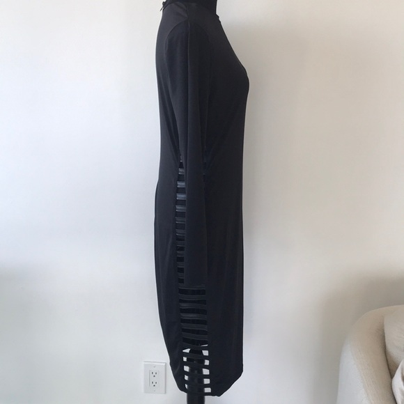 Sanyae Demure Dress - Picture 4 of 5